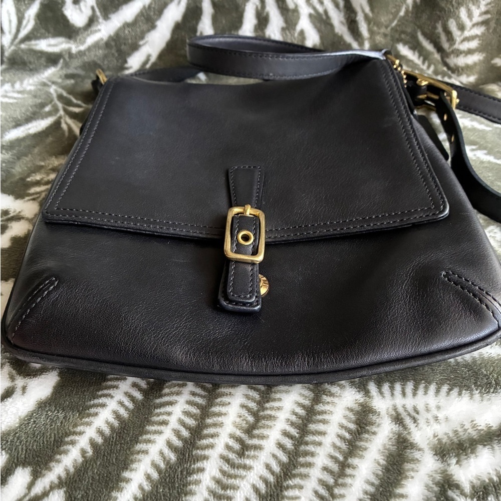COACH Vintage Legacy Bag, Coach Crossbody Bag. - Picture 13 of 16